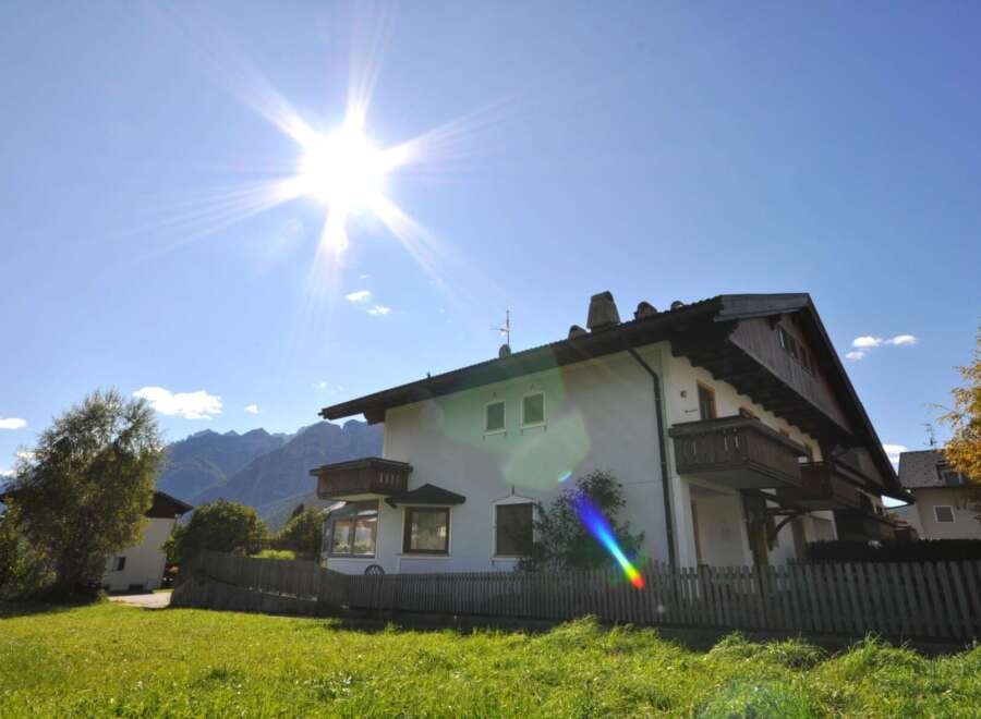 Discover the charm of this stunning property nestled in a picturesque setting.