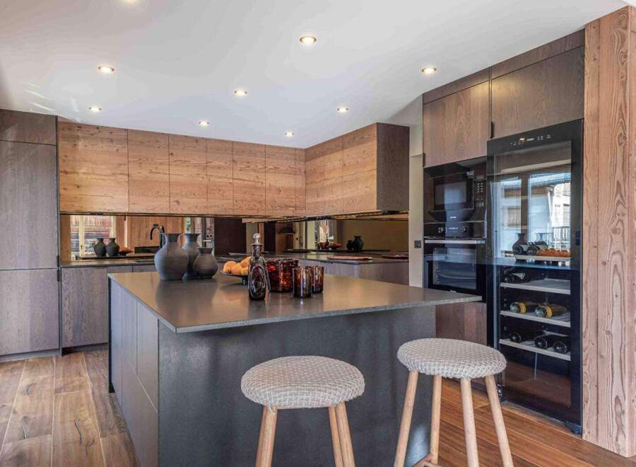 This stunning kitchen boasts a modern design with high-end finishes.