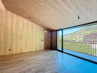 Experience luxury living in this stunning property featuring exquisite wooden accents throughout.