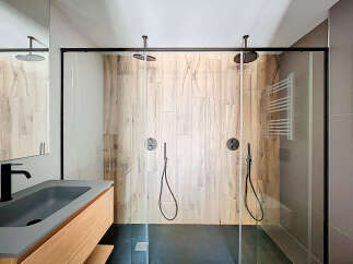 Step into luxury with this stunning bathroom design.