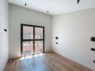 Discover this modern and stylish space, perfect for creating your dream living area.