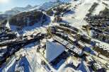 Experience the ultimate winter getaway in this stunning ski resort.