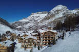 Discover the charm of this stunning mountain property, nestled in a picturesque winter wonderland.