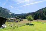Discover your dream retreat nestled in the heart of nature! This stunning property boasts breathtaking mountain views and lush greenery, perfect for those seeking tranquility.