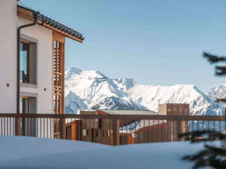 Experience the ultimate in alpine living with this stunning property, boasting breathtaking mountain views.