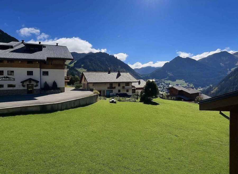 Discover the charm of this stunning property nestled in a picturesque mountain setting.