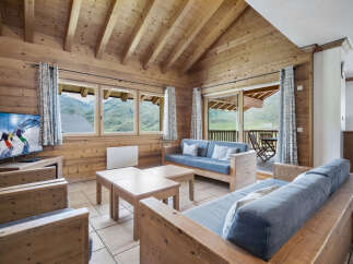 Experience the charm of this cozy cabin, perfect for a mountain getaway.