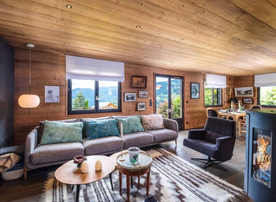 Experience the epitome of alpine living in this stunning property.