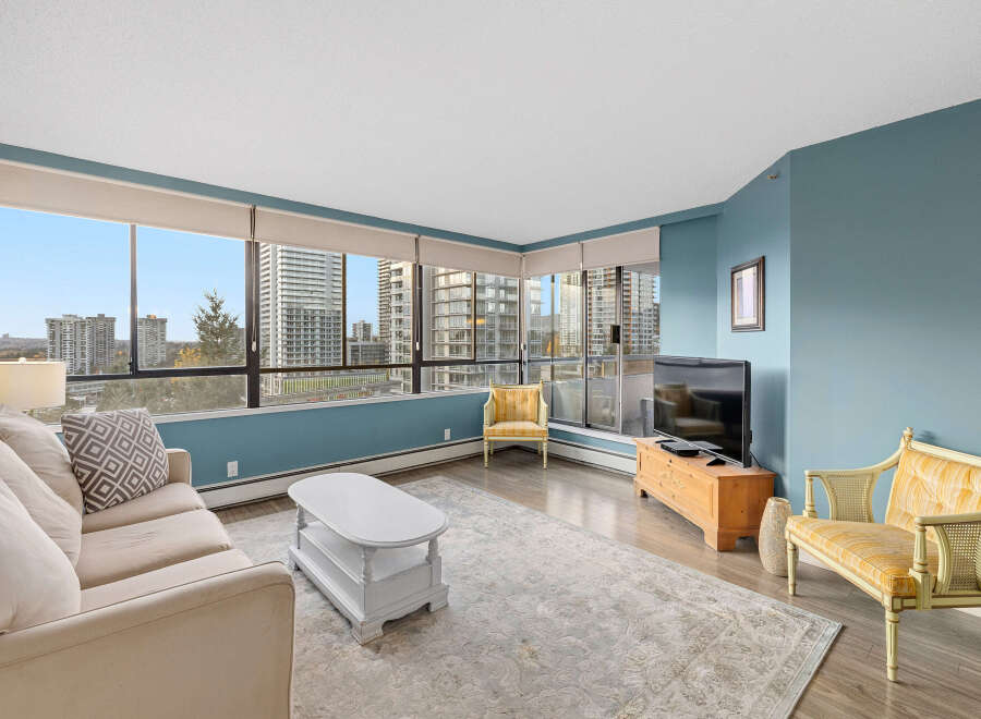 Experience luxury living in this stunning condo with breathtaking city views.