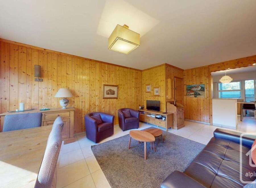 Discover the charm of this cozy living space, perfect for relaxation and entertainment.