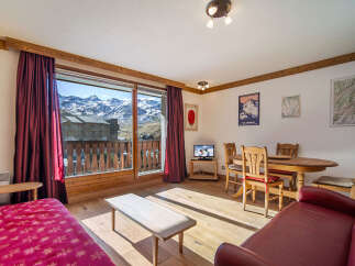 Experience the ultimate mountain retreat in this stunning apartment.