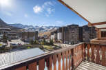 Enjoy breathtaking mountain views from this stunning property.