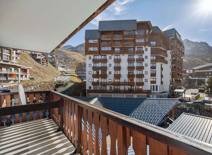 Experience the charm of this stunning property with breathtaking mountain views.