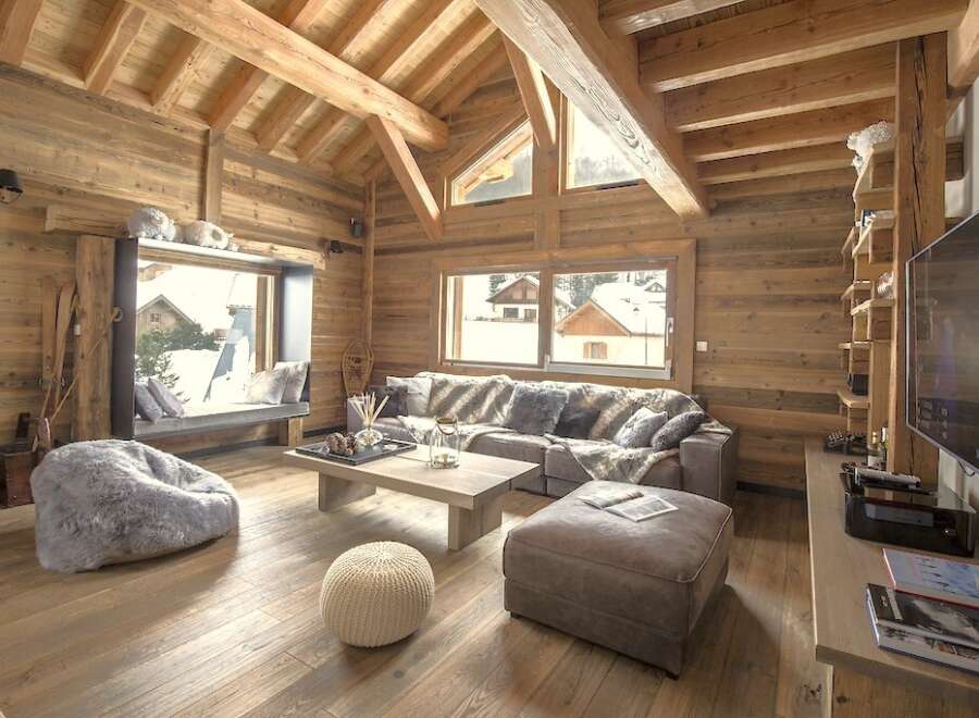 Experience the epitome of rustic luxury in this stunning chalet.