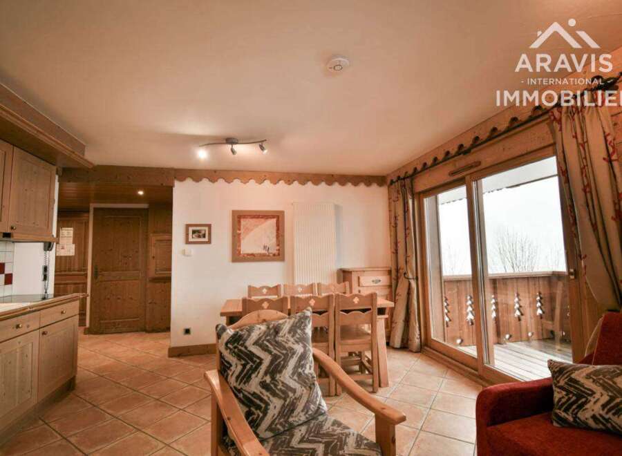 Discover the charm of this inviting property, featuring a cozy dining area perfect for gatherings.