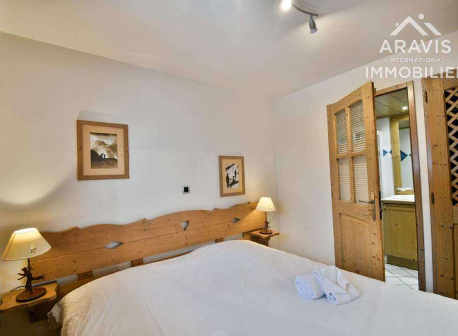 Discover a cozy bedroom retreat in this charming property.