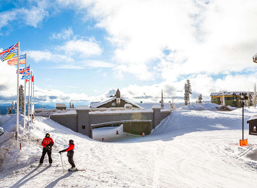 Experience the ultimate winter getaway at this stunning ski-in/ski-out property.
