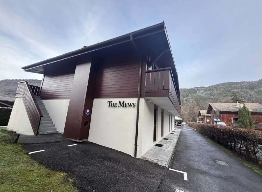 Discover 'The Mews,' a charming property offering a blend of modern design and natural surroundings.
