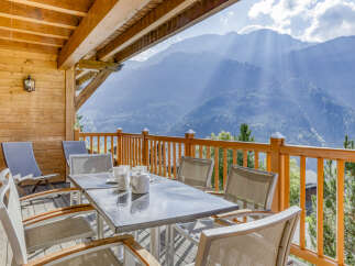 Enjoy breathtaking mountain views from this stunning property.