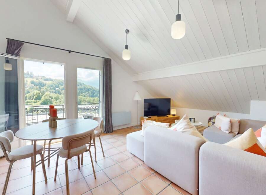 Experience the epitome of modern living in this stunning property.