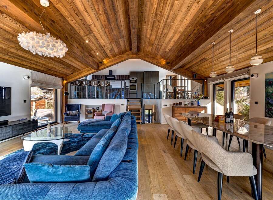 Experience luxury living in this stunning property featuring a spacious open-plan design.