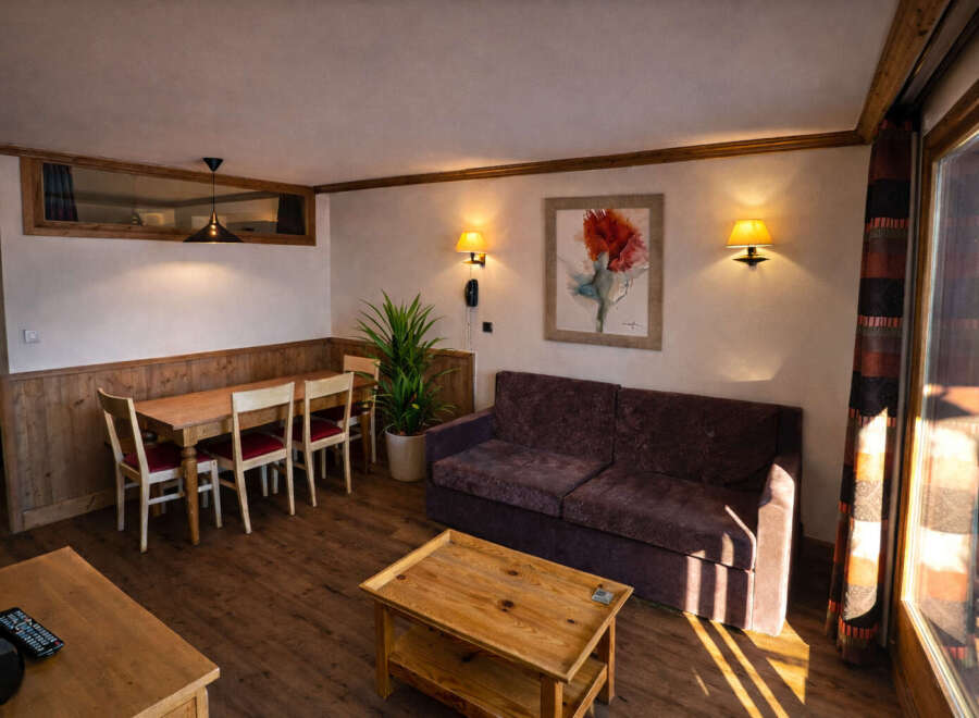 Discover the charm of this inviting living space, perfect for relaxation and entertaining.