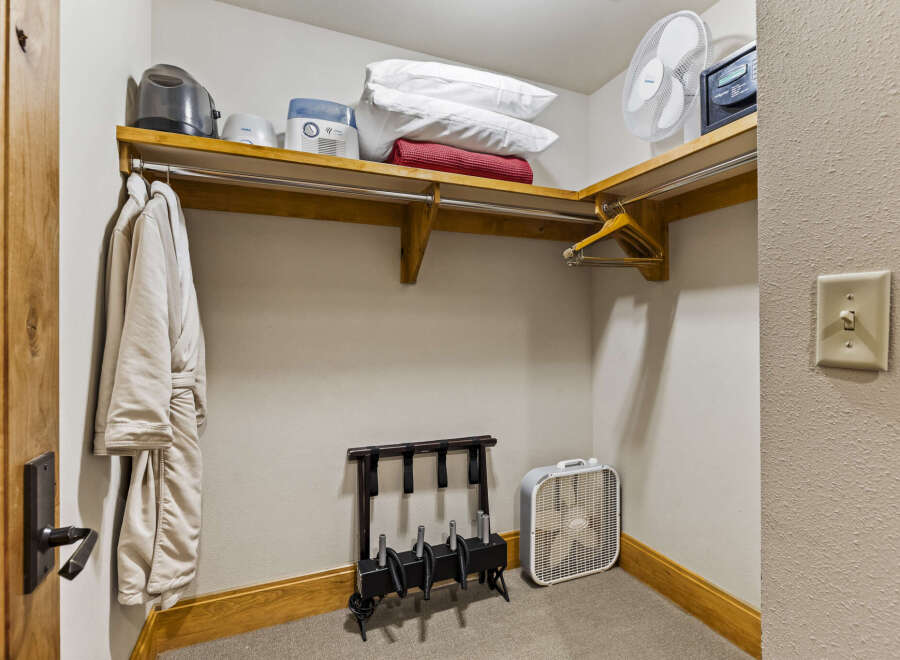 Discover the comfort and convenience of this well-appointed property, featuring a spacious closet with ample storage.