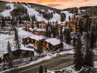 Discover the epitome of mountain living in this stunning property, nestled amidst a picturesque winter wonderland.