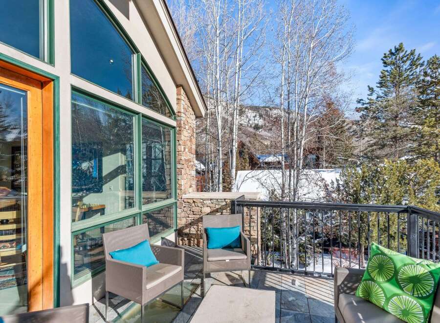 Enjoy breathtaking mountain views from this stunning property.