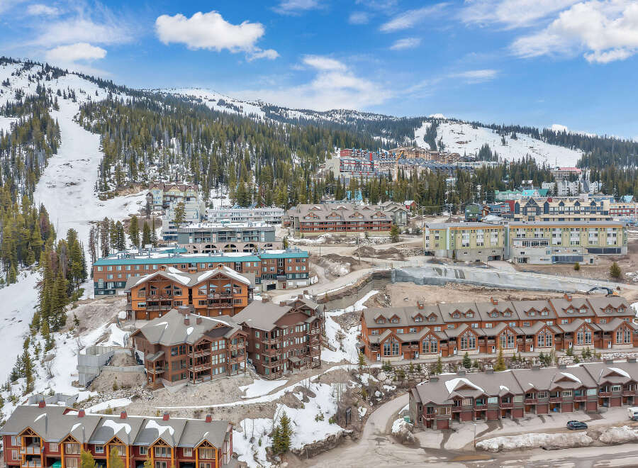 Discover the charm of this stunning mountain property, offering breathtaking views and luxurious amenities.
