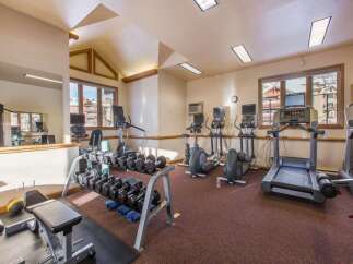This well-equipped gym offers a variety of workout options, including cardio machines and free weights.