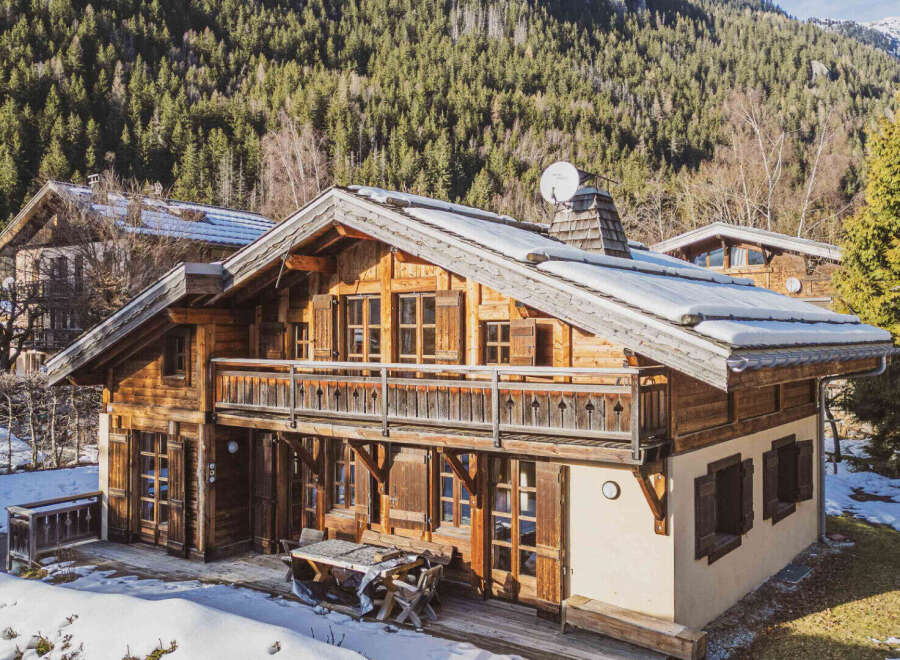 This stunning wooden chalet offers a perfect blend of rustic charm and modern comfort.