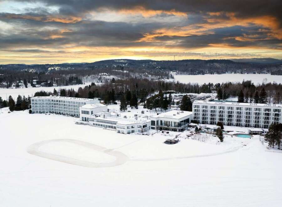 Discover a stunning winter retreat with this luxurious property.