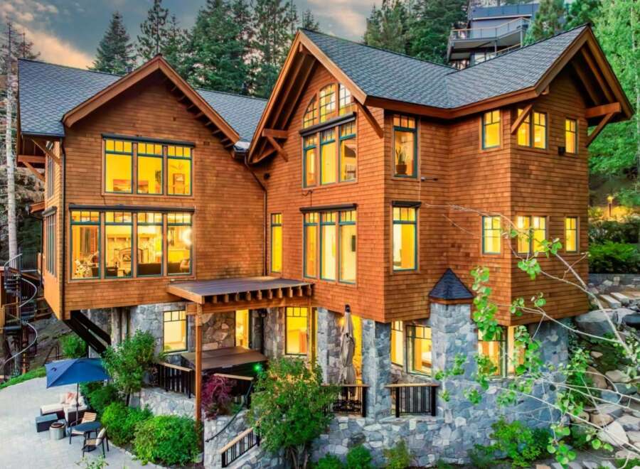 Discover the epitome of luxury living in this stunning architectural masterpiece.