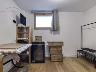 Discover the potential of this versatile space, perfect for a home office or a cozy retreat.
