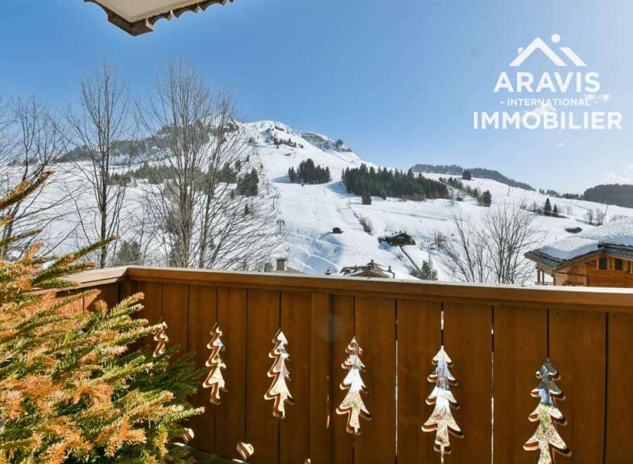 Enjoy breathtaking mountain views from this stunning property.