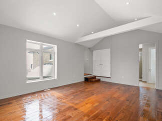 This stunning property boasts a spacious interior with a modern design and ample natural light.