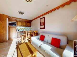 Discover the charm of this cozy apartment, perfect for a relaxing getaway.