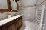 Discover this charming bathroom featuring a classic design and functional layout.
