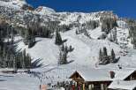 Experience the ultimate winter getaway with this stunning ski resort property! Nestled amidst snow-capped mountains, this property offers direct access to pristine ski slopes, perfect for both beginners and seasoned skiers.