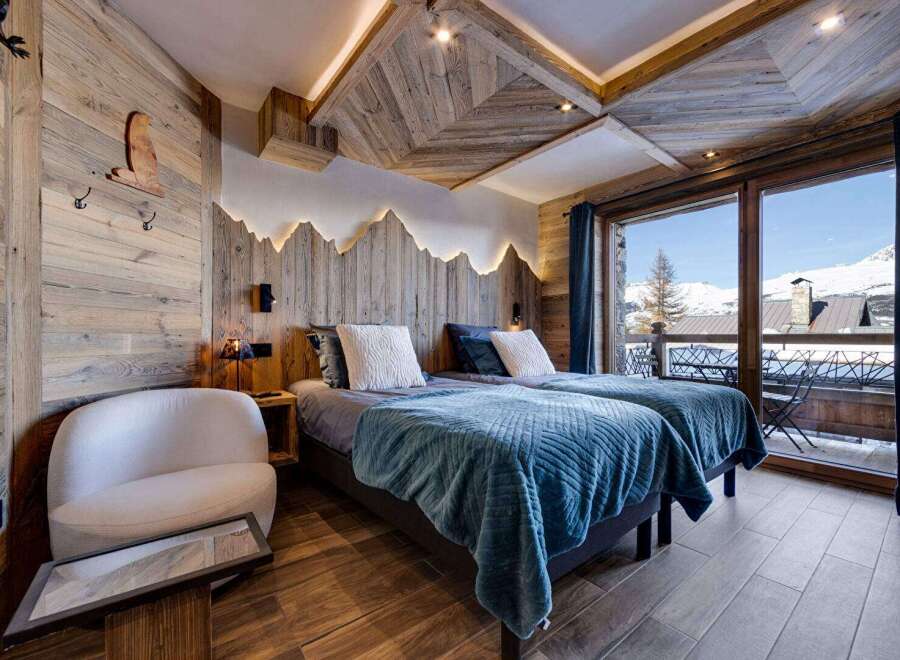 Experience the ultimate in alpine luxury with this stunning bedroom.
