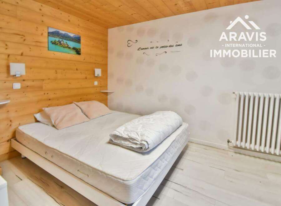Discover a cozy bedroom retreat in this charming property.