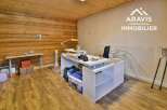 Discover this stylish office space, perfect for professionals seeking a productive environment.