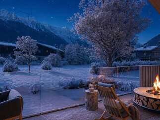 Experience the ultimate winter retreat in this stunning property, offering breathtaking mountain views and a cozy ambiance.
