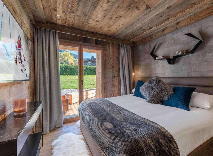 Experience the epitome of luxury in this stunning bedroom.