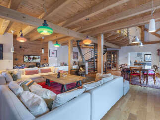 Experience the epitome of rustic elegance in this stunning property.