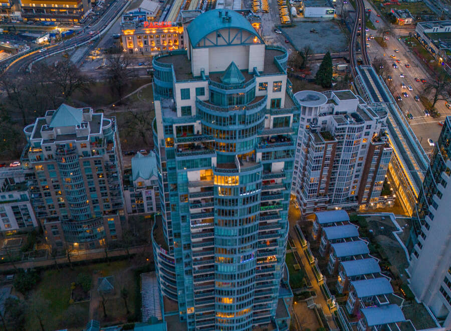 Experience luxury living in this stunning high-rise condo with breathtaking city views.