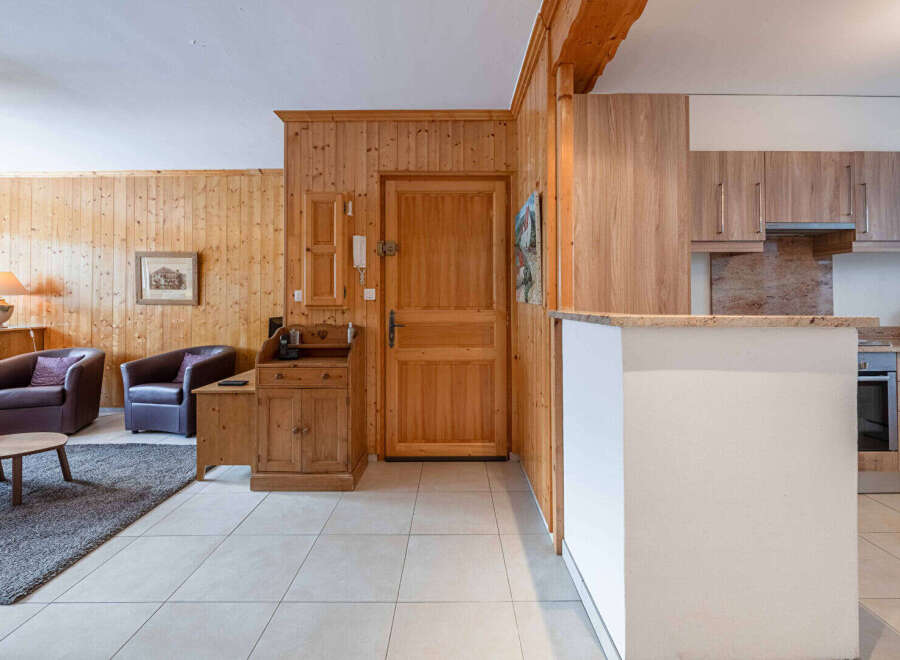 Step into this charming property featuring a warm and inviting interior.