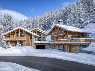 Experience the epitome of alpine luxury in this stunning chalet.