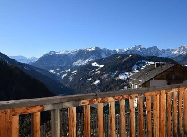 Enjoy breathtaking mountain views from this stunning property.